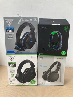 4 X ASSORTED HEADSETS TO INCLUDE SENNHEISER HD 450 BT WIRELESS HEADPHONES: LOCATION - B16