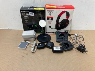 QTY OF ASSORTED TECH ITEMS TO INCLUDE SONY WF-XB700 WIRELESS EARBUDS: LOCATION - B13