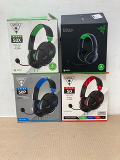 4 X HEADSETS TO INCLUDE TURTLE BEACH RECON 50P WIRED GAMING HEADSET: LOCATION - B13