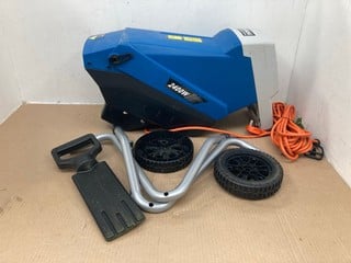 HYUNDAI GARDEN SHREDDER HYCH2400E: LOCATION - C 4