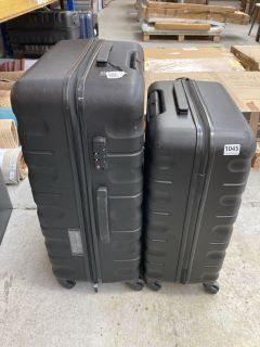 JOHN LEWIS & PARTNERS LARGE HARD SHELL SUITCASE TO INCLUDE MEDIUM SUITCASE IN BLACK: LOCATION - BR4