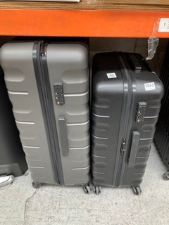 JOHN LEWIS & PARTNERS LARGE HARD SHELL SUITCASE IN GREY TO INCLUDE MEDIUM SUITCASE IN BLACK: LOCATION - BR5