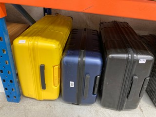 3 X ASSORTED JOHN LEWIS & PARTNERS HARD SHELL 4-WHEEL SUITCASES TO INCLUDE LARGE SUITCASE IN YELLOW: LOCATION - BR12