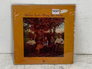 AN ORIGINAL VINYL LP RECORD: MOTHER EARTH - BRING ME HOME: LOCATION - BR1