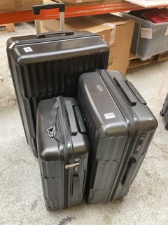 JOHN LEWIS & PARTNERS ANYDAY SET OF 3 LARGE MEDIUM & SMALL SUITCASES IN BLACK: LOCATION - DR