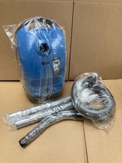 MIELE CLASSIC C1 VACUUM CLEANER IN BLUE RRP £179.99: LOCATION - B1