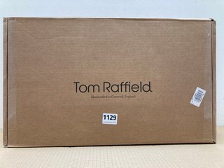 TOM RAFFIELD HAND CRAFTED STEM WALL LIGHT IN OAK: LOCATION - BR6