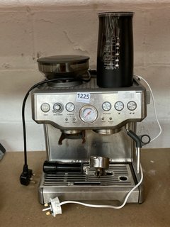 QTY OF ASSORTED ITEMS TO INCLUDE SAGE COFFEE MACHINE: LOCATION - BR9