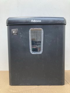 FELLOWES P-30C SHREDDER: LOCATION - B7