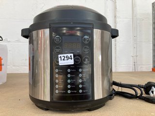 JOHN LEWIS & PARTNERS PRESSURE COOKER MODEL: ME315014: LOCATION - BR10