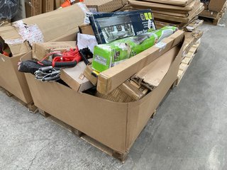 PALLET OF ASSORTED ITEMS TO INCLUDE THETFORD FRESH UP SERT: LOCATION - B8 (KERBSIDE PALLET DELIVERY)