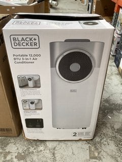 BLACK & DECKER PORTABLE 12.000 BTU 3 IN 1 AIR CONDITIONER RRP £399: LOCATION - B1