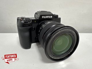 FUJIFILM X-H2 40.2 MEGAPIXELS MIRRORLESS CAMERA (ORIGINAL RRP - £2299) IN BLACK: MODEL NO FF210003 WITH FUJIFILM XF 16-80MM F4 R OIS WR LENS (BOXED WITH BATTERY, STRAP & CHARGER) [JPTM121670] THIS PR