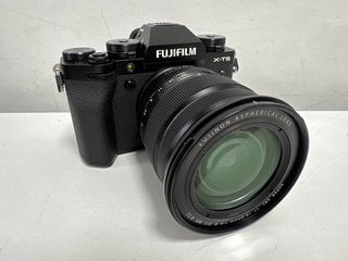 FUJIFILM X-T5 40.2 MEGAPIXELS MIRRORLESS CAMERA (ORIGINAL RRP - £2278) IN BLACK: MODEL NO FF220001 WITH FUJIFILM XF 16-80MM F4 R OIS WR LENS (WITH BOX, BATTERY, STRAP & CHARGER) [JPTM121797] THIS PRO