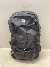 OSPREY HIKING BACKPACK IN GREY