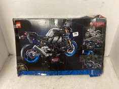 LEGO 42159 TECHNIC YAMAHA MT-10 SP MOTORBIKE MODE KIT - RRP £200