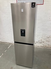 HISENSE 55CM FREESTANDING 50/50 FRIDGE FREEZER IN STAINLESS STEEL WITH WATER DISPENSER - MODEL NO. RB327N4WC1 - RRP £360