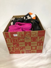 BOX OF ASSORTED FOOTWEAR TO INCLUDE CROCS CLOGS PINK SIZE M8/W9