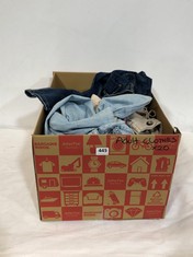 BOX OF ASSORTED ADULT CLOTHING TO INCLUDE SUPPLY & DEMAND RIPPED EFFECT DENIM JEANS DARK BLUE SIZE 32W