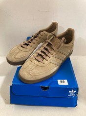 ADIDAS HANDBALL SPEZIAL TRAINERS CARDBOARD BROWN SUEDE SIZE 12 RRP- £90