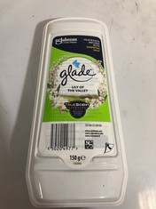 16 X GLADE GEL (8 PER BOX 16 BOXES).