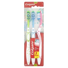 QTY OF ITEMS TO INLCUDE ASSORTED DENTAL ITEMS TO INCLUDE COLGATE ZIGZAG TOOTHBRUSH 3 PACK, SPLAT EXTREME WHITE TOOTHPASTE, 75ML, INTENSIVE TEETH WHITENING, PROTECTION AGAINST CAVITIES, REMOVES SURFAC