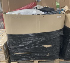 PALLET OF ASSORTED ITEMS TO INCLUDE FOLDABLE CLOTHES AIRER IN GREY