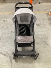 HAUCK FOLDABLE STROLLER IN GREY / BLACK