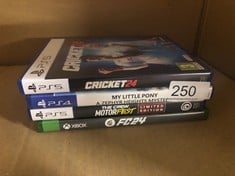 QUANTITY OF TECH & GAMING ITEMS TO INCLUDE CRICKET 24 (PS5): LOCATION - B