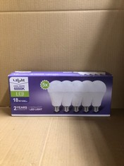 QUANTITY OF LIGHTBULBS TO INCLUDE C35 LED FILAMENT CANDLE BULB: LOCATION - C