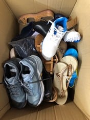 QUANTITY OF ASSORTED FOOTWEAR TO INCLUDE QUANTITY OF ITEMS TO INCLUDE KOOKABURRA Q-LOCK TECHNOLOGY SIZE 4Y: LOCATION - G