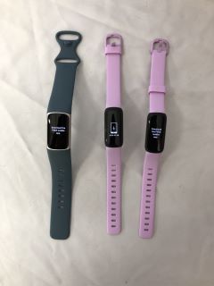 X2 FITBIT INSPIRE 3 SMARTWATCHES MODEL NO: FB424 + FITBIT CHARGE 5 SMARTWATCH MODEL NO: FB421.: LOCATION - TECH & GAMING