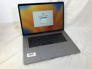 APPLE MACBOOK PRO 15 INCH 512GB SSD LAPTOP: MODEL NO A1990. INTEL CORE I7-8850H, 16GB RAM,: LOCATION - TECH & GAMING