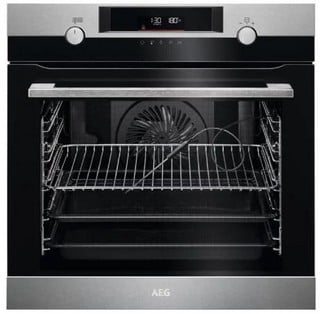 AEG STEAMBAKE BUILT IN SINGLE ELECTRIC OVEN: MODEL BPK556260M - RRP £949: LOCATION - C3