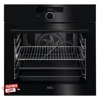 AEG BUILT IN SINGLE ELECTRIC OVEN: MODEL BPK948330B - RRP £1179: LOCATION - C4