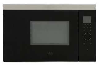 AEG BUILT IN MICROWAVE OVEN: MODEL MBB1756SEM - RRP £449: LOCATION - C4