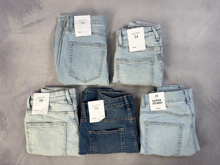 Bershka Denim, Super Skinny Jeans With tags (5 Pairs) - Sizes EUR 34,36,3x38  (MPSS3292002) (VAT ONLY PAYABLE ON BUYERS PREMIUM)