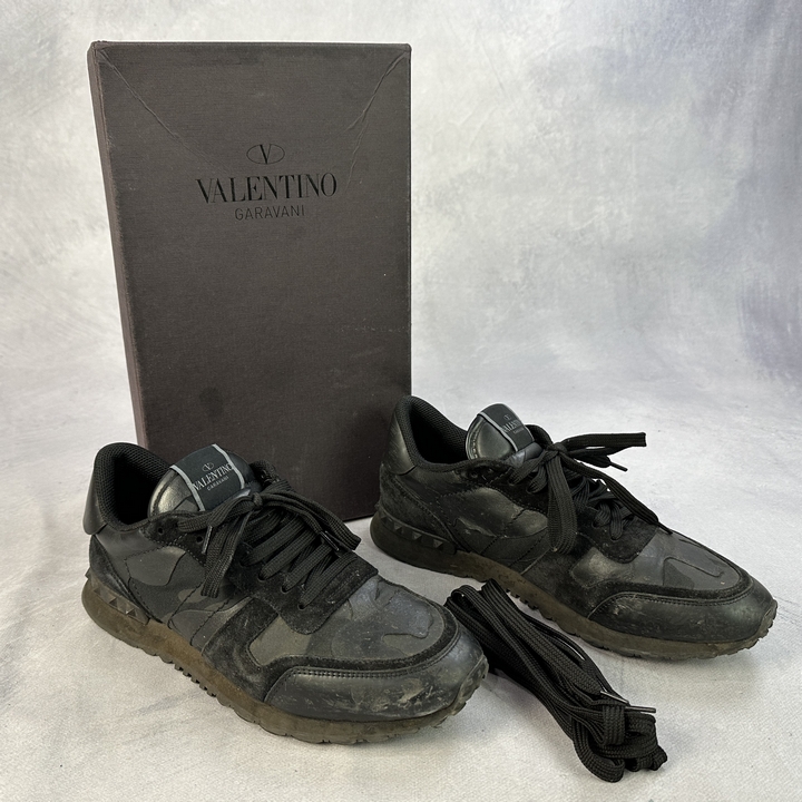 Valentino RockRunner Sneakers With Box - Size 42 (VAT ONLY PAYABLE ON BUYERS PREMIUM)