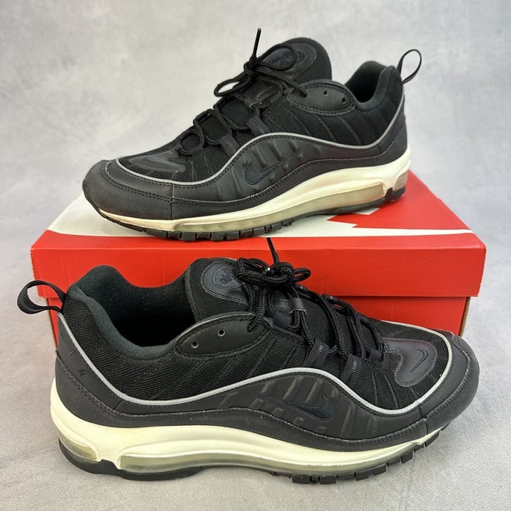 Nike Air Max 98, 640744-009 Sneakers With Box - Size UK 9 (VAT ONLY PAYABLE ON BUYERS PREMIUM)