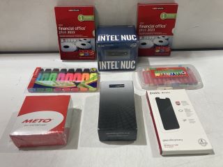 BOX OF ASSORTED ITEMS INC APLIC WDP 303305 FAST WIRELESS CHARGER 10W SILVER DESIGN