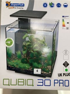 SUPERFISH QUIBIQ 30 PRO AQUARIUM 30L WITH LED LIGHTING - BLACK RRP £84.99