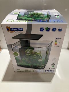 SUPERFISH QUIBIQ 30 PRO AQUARIUM 30L WITH LED LIGHTING - BLACK RRP £84.99