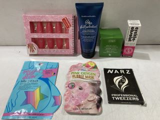 BOX WITH ASSORTED ITEMS INC BEVEL SHAVE - SHAVE BRUSH LIFTS HAIR + EXFOLIATES