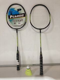 PUAODE 2 PLAYER BADMINTON SET WITH RACKET, SHUTTLECOCKS & CARRY BAG