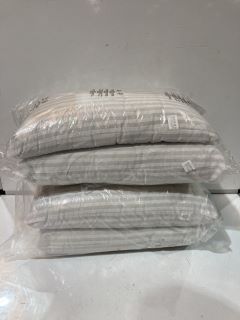 2 X SET OF 2 COTTON PILLOWS