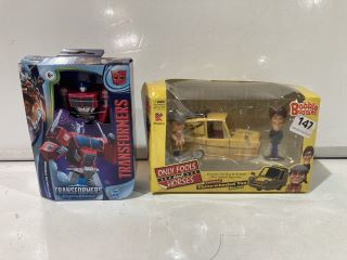 TRANSFORMERS EARTHSPARK OPTIMUS PRIME FIGURE TO INCLUDE ONLY FOOLS AND HORSES FIGURINES