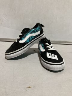 VANS WARD TRAINER TODDLER SIZE 9