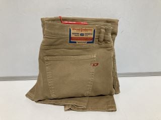 DIESEL SLIM JEANS BEIGE 73E RRP £150