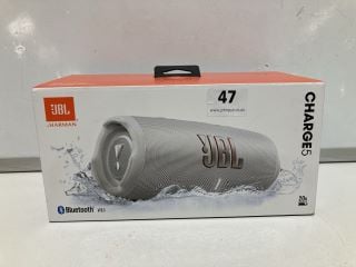 JBL CHARGE ESSENTIAL 2 SPEAKER