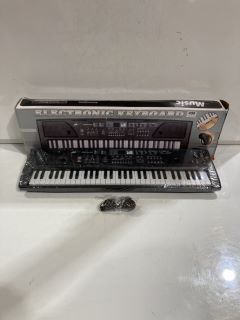 ELECTRONIC KEYBOARD WITH 61 KEYS AND MICROPHONE